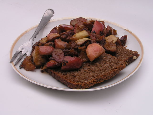 Best Danish Food - Best 50 Danish Dishes And Traditional Food In Denmark To Try 7 Denmark Food, Traditional Denmark Food, Danish food, Danish cuisine, traditional food in Denmark, Denmark cuisine, Denmark dishes, Danish dishes, AEBLEFLÆSK