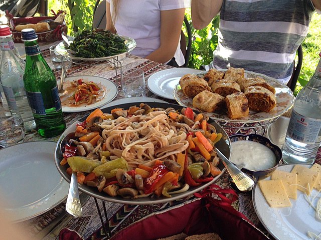 Armenian Food, Traditional Armenian Food, Armenia food, Armenian cuisine, traditional food in Armenia, Armenia dishes, Armenian dishes, arishta