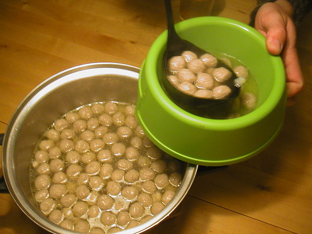 Best Danish Food - Best 50 Danish Dishes And Traditional Food In Denmark To Try 5 Denmark Food, Traditional Denmark Food, Danish food, Danish cuisine, traditional food in Denmark, Denmark cuisine, Denmark dishes, Danish dishes, HØNSEKØDSSUPPE