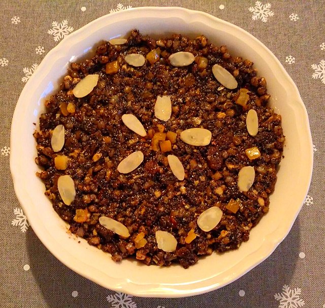 Ukraine Food, Ukraine desserts, Traditional Ukraine Food, desserts in Ukraine, Ukraine dishes, Ukrainian food, Ukrainian dessert, Ukrainian desserts, kutia