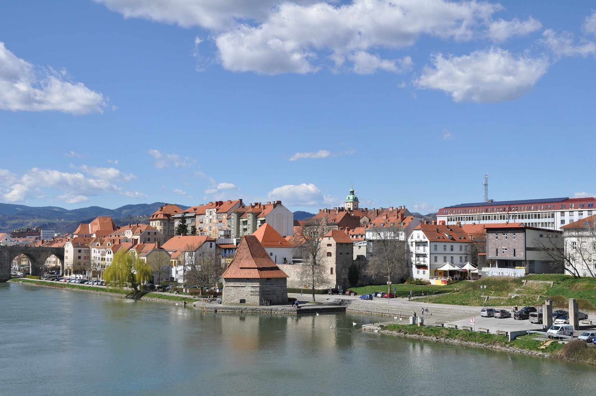 Slovenia Travel Tips, Things To Know Before Visiting Slovenia, facts about Slovenia, 
Maribor