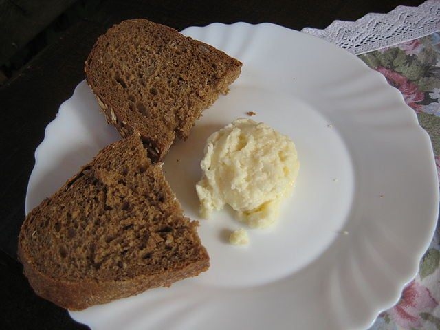 Slovenian Snacks, Traditional Slovenian dessert and snacks, Slovenia snacks, Slovenia cuisine, traditional dessert and snacks in Slovenia, Slovenian desserts, Slovenia desserts, mohant