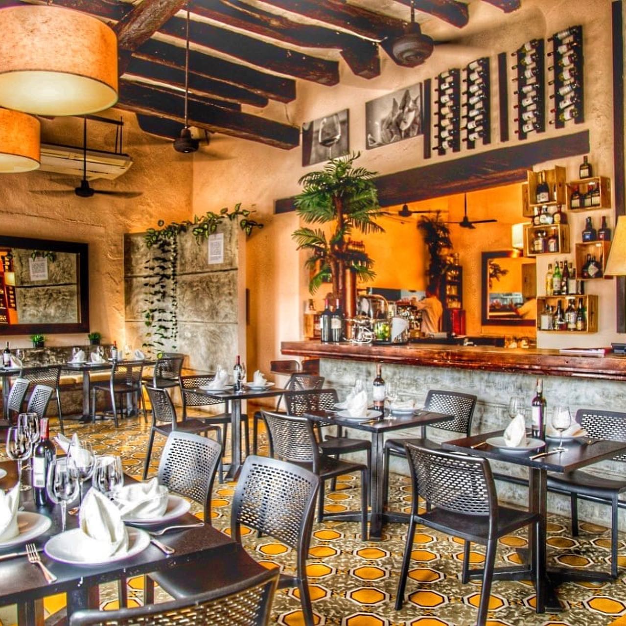 restaurants in cartagena, best restaurants in cartagena, where to eat in Cartagena, restaurants in cartagena colombia, restaurants cartagena, Cartagena food, best Cartagena restaurants, palosanto