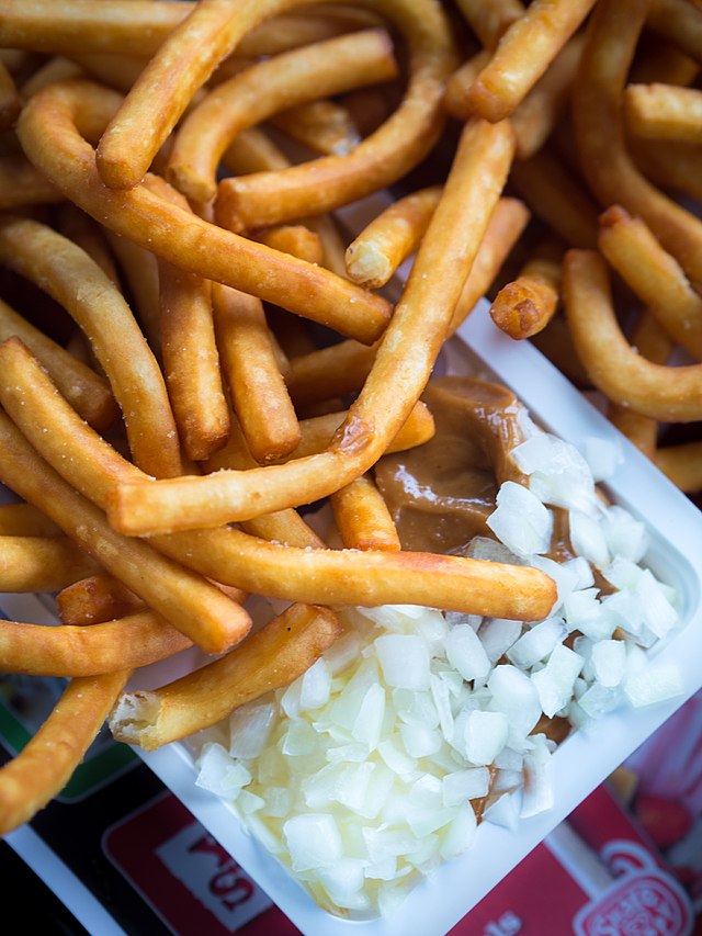 Best Curaçaoan Food - 40 Best Curaçaoan Dishes And Traditional Food In Curaçao To Try 24 Curaçaoan Food, Curaçao Food, Curaçao Food, Curaçao cuisine, Curaçaoan cuisine, Traditional Curaçaoan Food, food in Curaçao, Curaçaoan dishes, Curaçao dishes, patatje oorlog