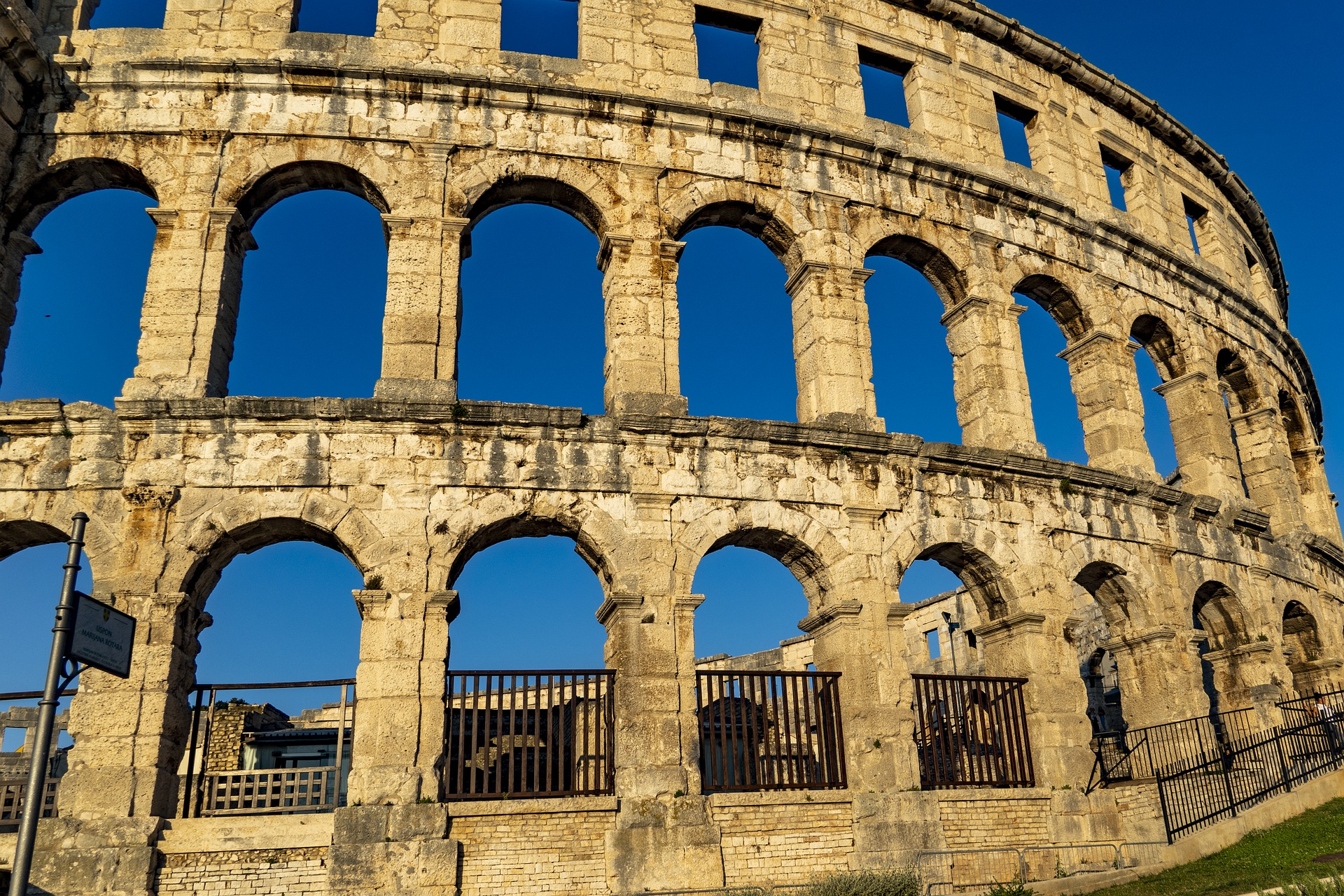Pula, Croatia Travel Tips, Things To Know Before Visiting Croatia, facts about Croatia, 