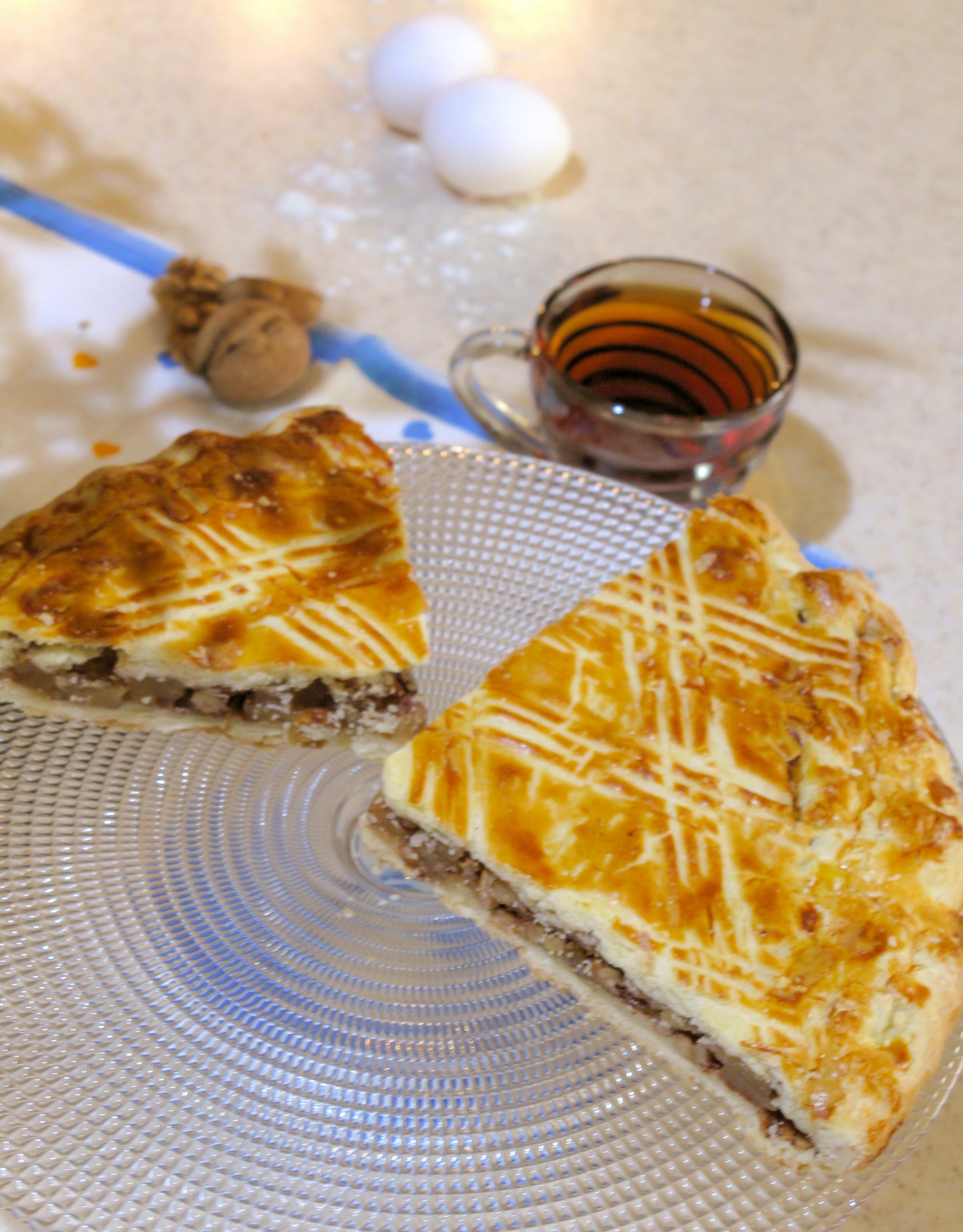 VEGAN TOURTIÈRE - Canadian food to try, vegetarian food in Canada, vegan food in Canada, Canadian vegetarian dishes, vegan in Canada, vegetarian in Canada