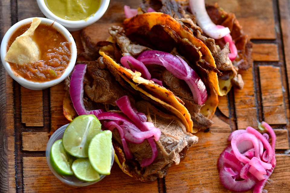 restaurants in honolulu, best restaurants in honolulu, restaurants in honolulu hawaii, honolulu restaurants, honolulu food, where to eat in honolulu, tacos zarate