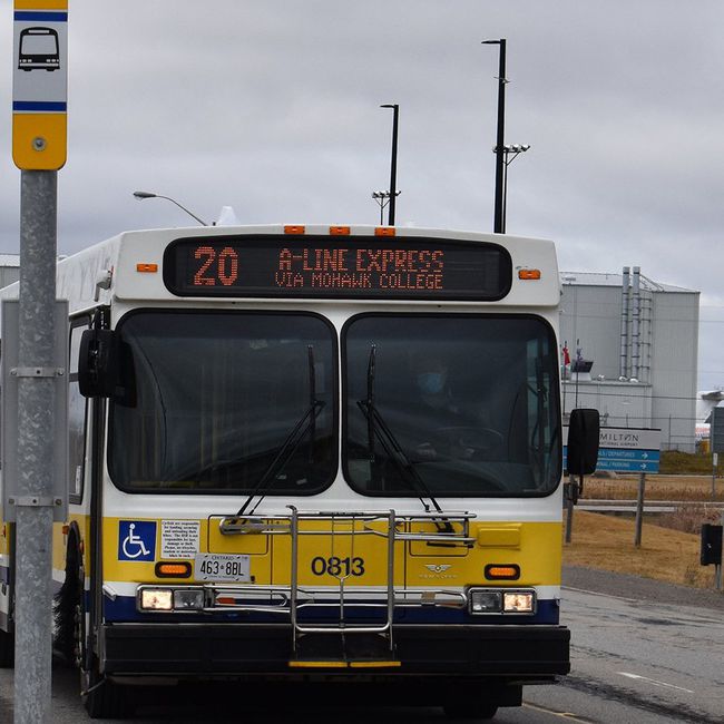Hamilton Airport Bus number 20