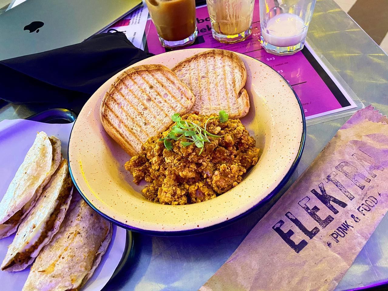 vegan restaurants in Bogota, vegetarian restaurants in Bogota, Bogota vegan, vegetarian in Bogota, Bogota Restaurants, elektra