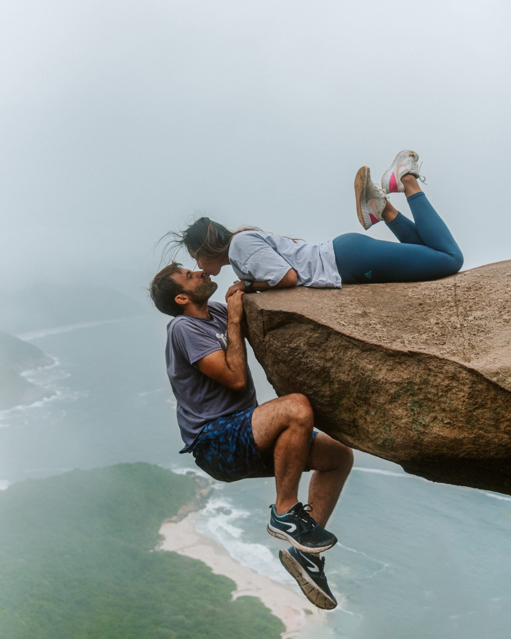 Pedra Do Telégrafo Rio de Janeiro, How To Get From Rio de Janeiro Airport To Copacabana - All Possible Ways, cheapest way from Rio de Janeiro airport to Copacabana, Rio de Janeiro airport to Copacabana, Rio de Janeiro Airport Bus, Rio de Janeiro Airport Bus to Copacabana, Rio de Janeiro Airport To Ipanema, Pedra Do Telégrafo 