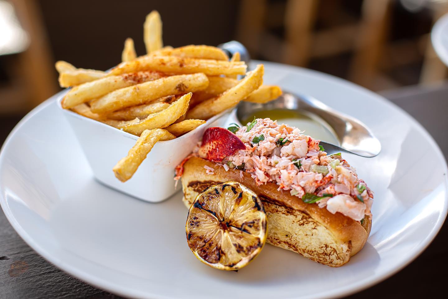 FLEETWOOD'S ON FRONT ST, restaurants in Lahaina, restaurants in Lahaina, plant based restaurants in Lahaina, vegetarian restaurants in Lahaina, vegan restaurants in Lahaina, Lahaina food, where to eat in Lahaina, vegan in Lahaina, vegetarian in Lahaina