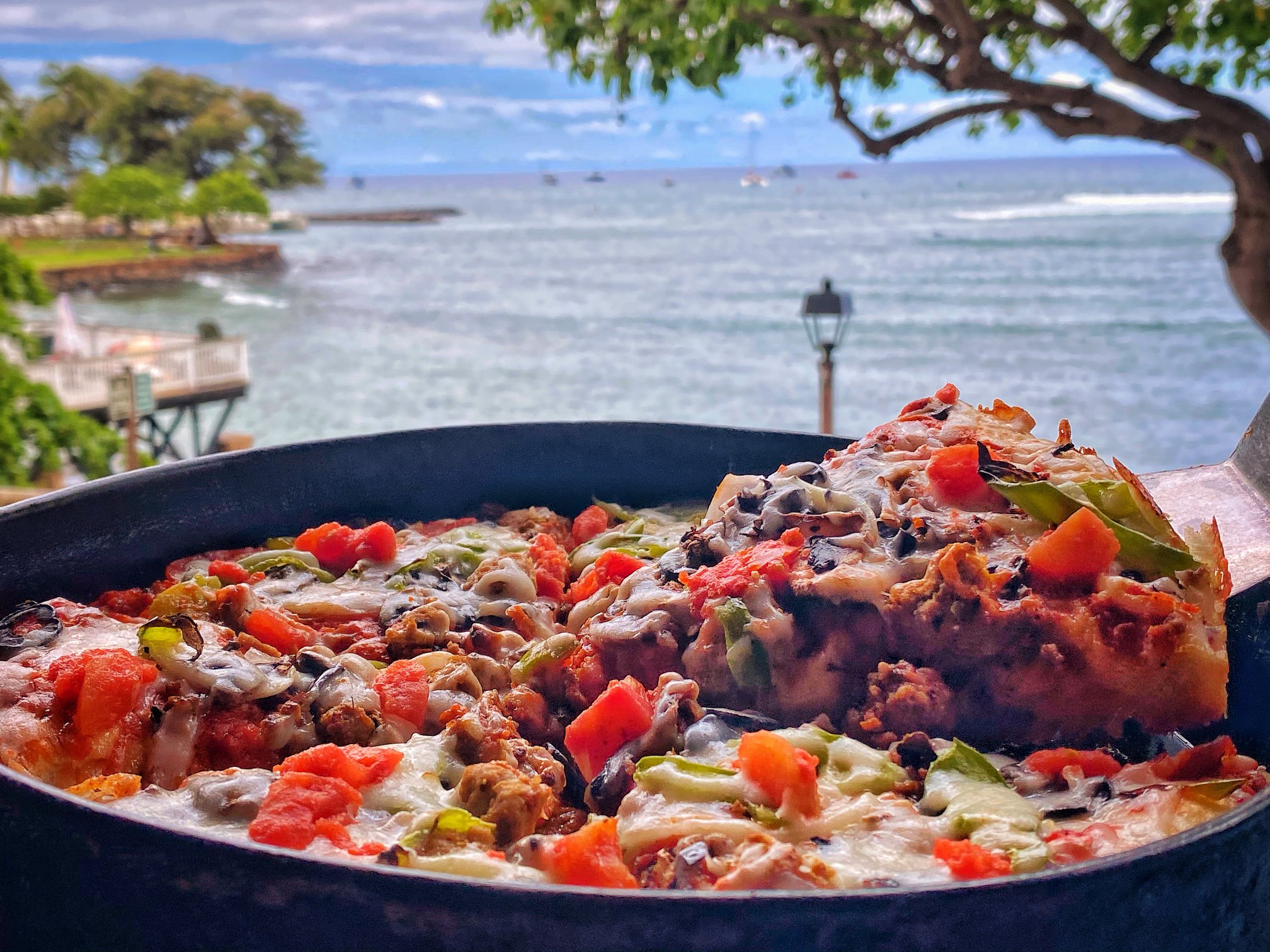 LAHAINA PIZZA COMPANY, restaurants in Lahaina, restaurants in Lahaina, plant based restaurants in Lahaina, vegetarian restaurants in Lahaina, vegan restaurants in Lahaina, Lahaina food, where to eat in Lahaina, vegan in Lahaina, vegetarian in Lahaina