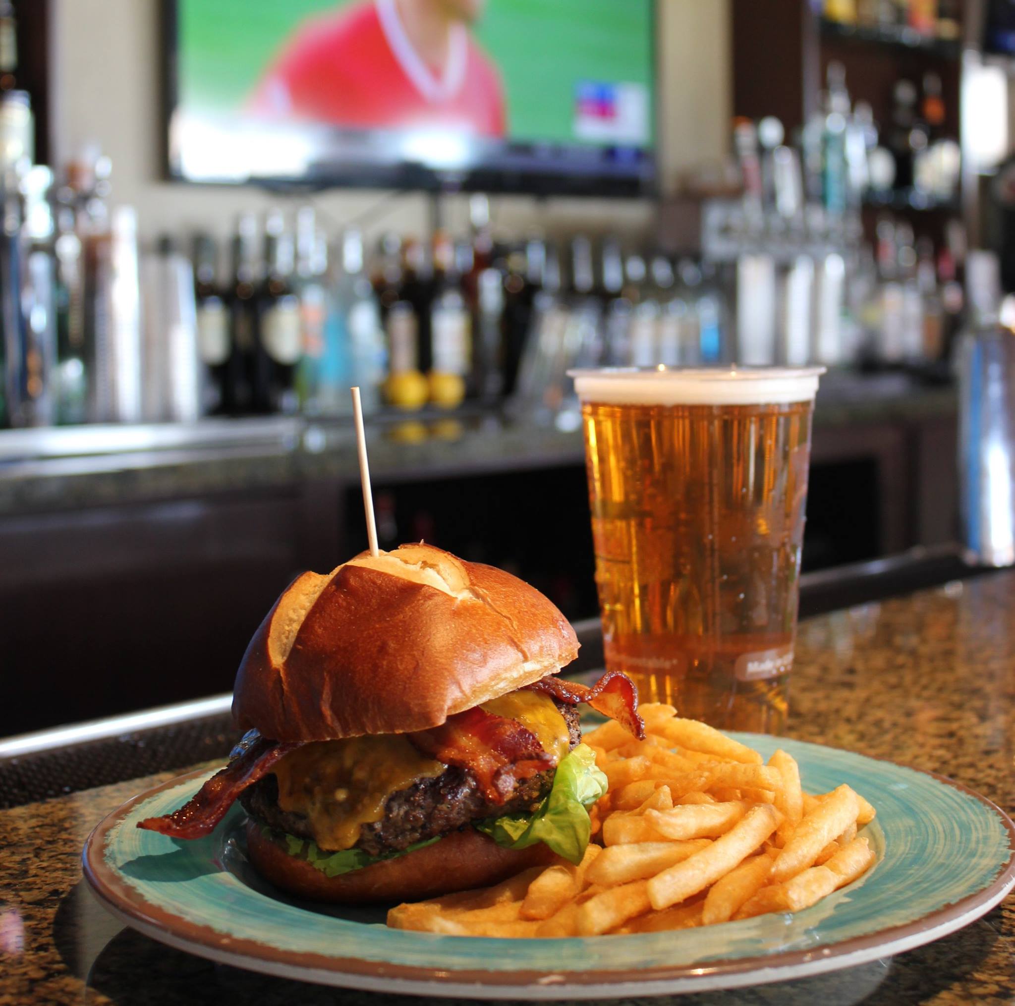 PAILOLO BAR & GRILL, restaurants in Lahaina, restaurants in Lahaina, plant based restaurants in Lahaina, vegetarian restaurants in Lahaina, vegan restaurants in Lahaina, Lahaina food, where to eat in Lahaina, vegan in Lahaina, vegetarian in Lahaina