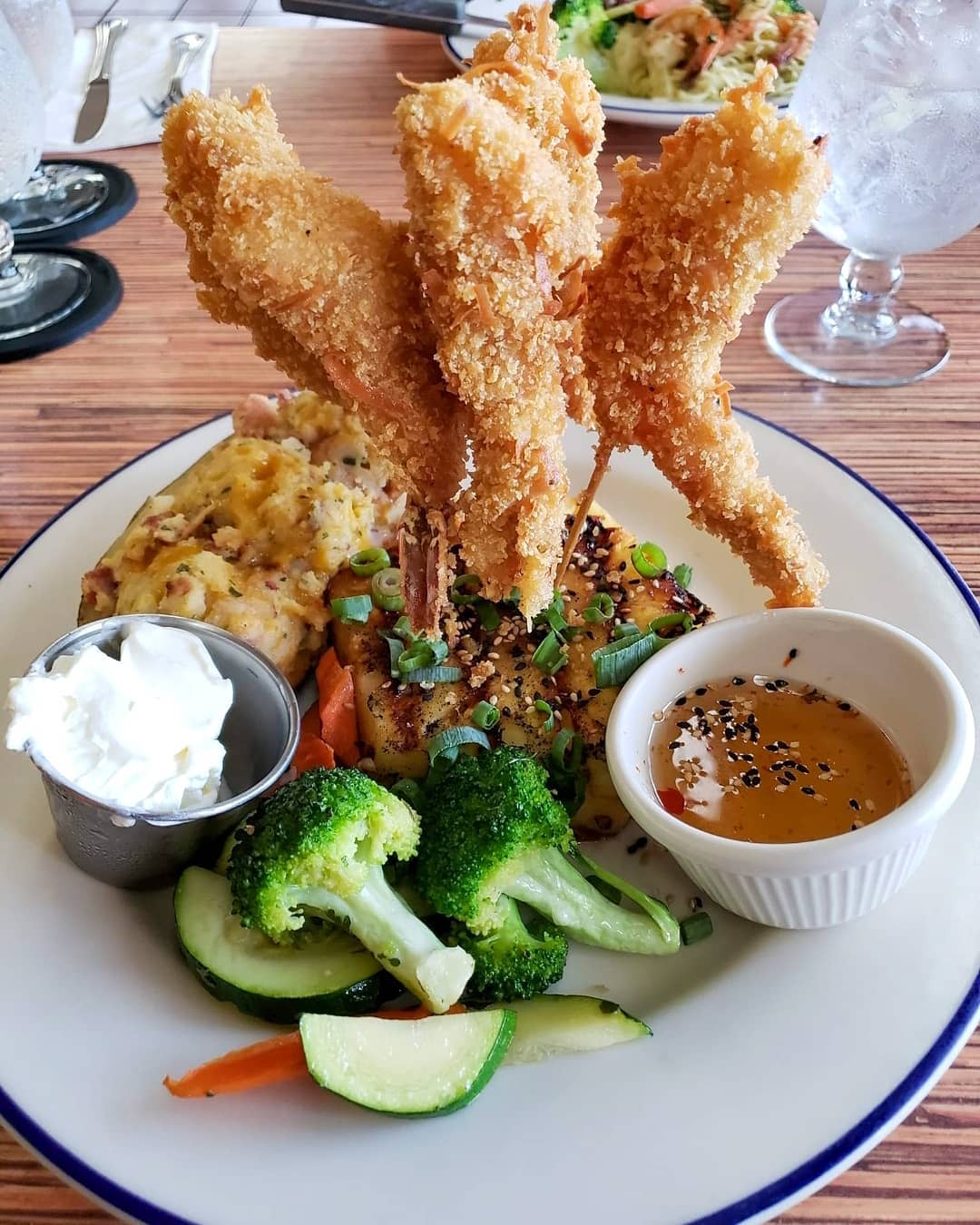 Coconut Grill, Hilo restaurants, restaurants in Hilo, plant based restaurants in Hilo, vegetarian restaurants in Hilo, vegan restaurants in Hilo, Hilo food, where to eat in Hilo, vegan in Hilo, vegetarian in Hilo