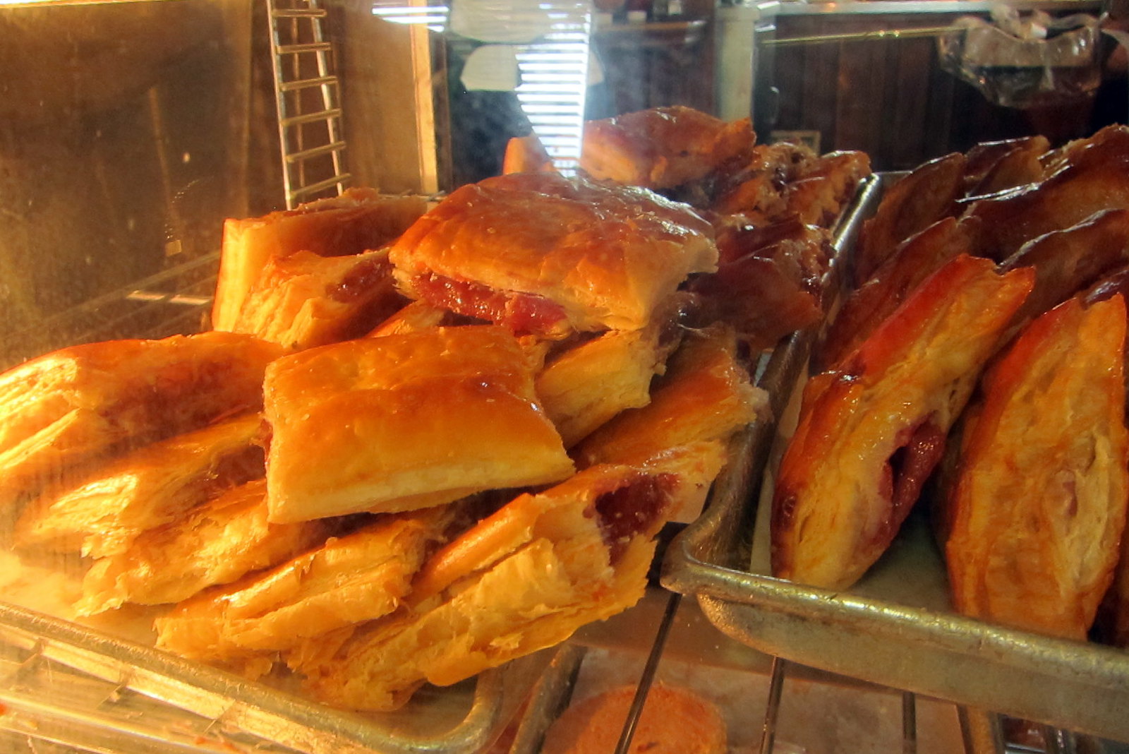 Guava Empanadas, desserts in Dominican Republic, Dominican Republic Desserts