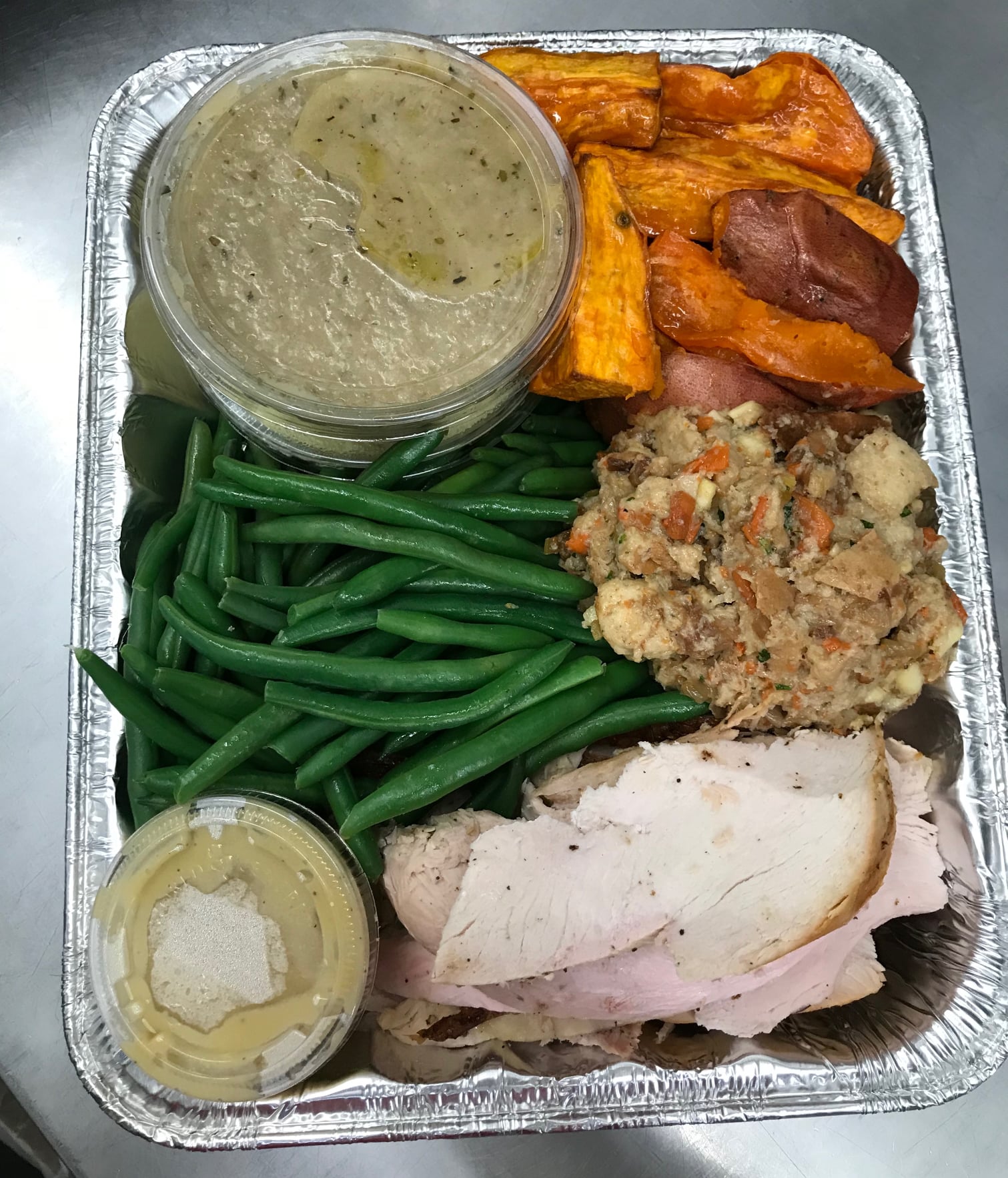 Island Naturals Market and Deli Pahoa Best vegan restaurant Pahoa Best vegetarian restaurant Pahoa organic natural food in Pahoa