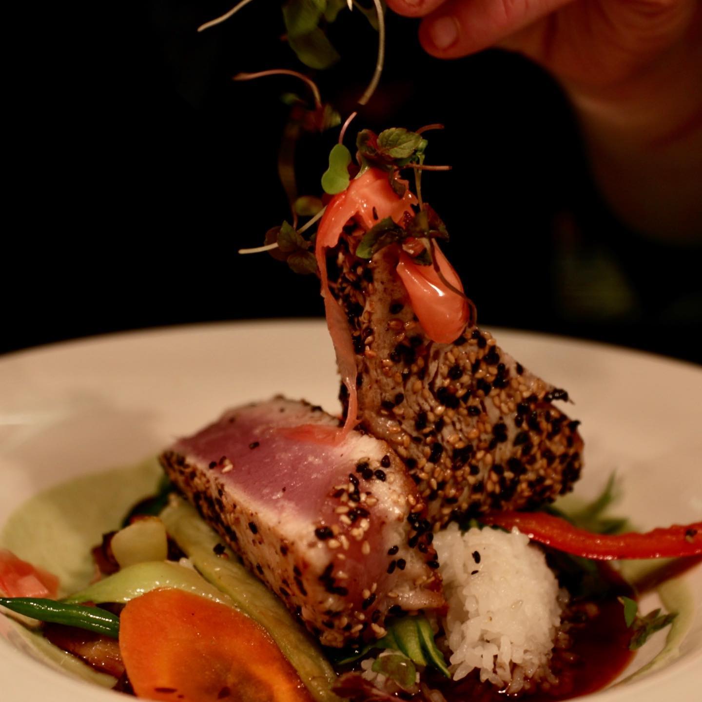 Kailua-Kona Food - 15 Best Restaurants In Kailua And Where To Eat 5 Jackie Rey's Ohana Grill, Kailua-Kona restaurants, restaurants in Kailua-Kona, plant based restaurants in Kailua-Kona, vegetarian restaurants in Kailua-Kona, vegan restaurants in Kailua-Kona, Kailua-Kona food, where to eat in Kailua-Kona, vegan in Kailua-Kona, vegetarian in Kailua-Kona