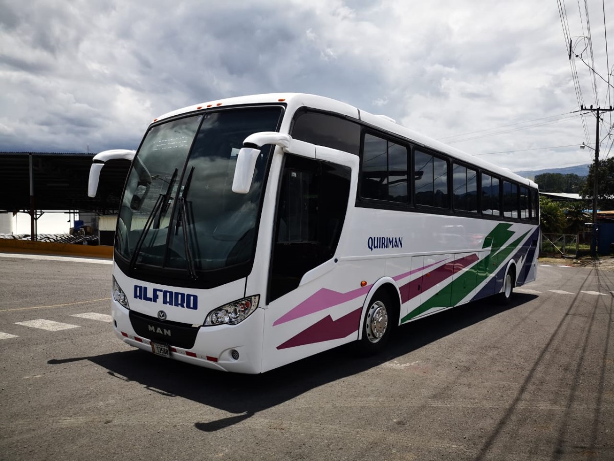 How To Get From Tamarindo To San Jose Airport - All Possible Ways, cheapest way from Tamarindo to San Jose Airport, Tamarindo to San Jose Airport, Tamarindo Costa Rica to San Jose Airport, Tamarindo to San Jose, Tamarindo costa rica to San Jose, Tamarindo to San Jose Airport bus, San Jose Empresa Alfaro