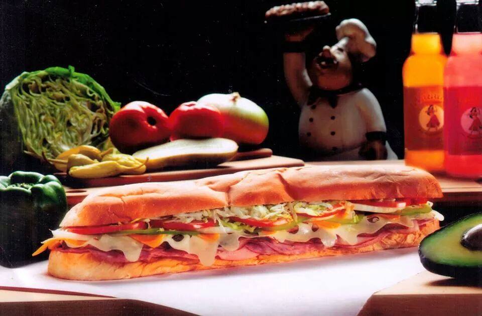 Storto's Deli and Sandwich Shop, Haleiwa restaurants, restaurants in Haleiwa, plant based restaurants in Haleiwa, vegetarian restaurants in Haleiwa, vegan restaurants in Haleiwa, Haleiwa food, where to eat in Haleiwa, vegan in Haleiwa, vegetarian in Haleiwa