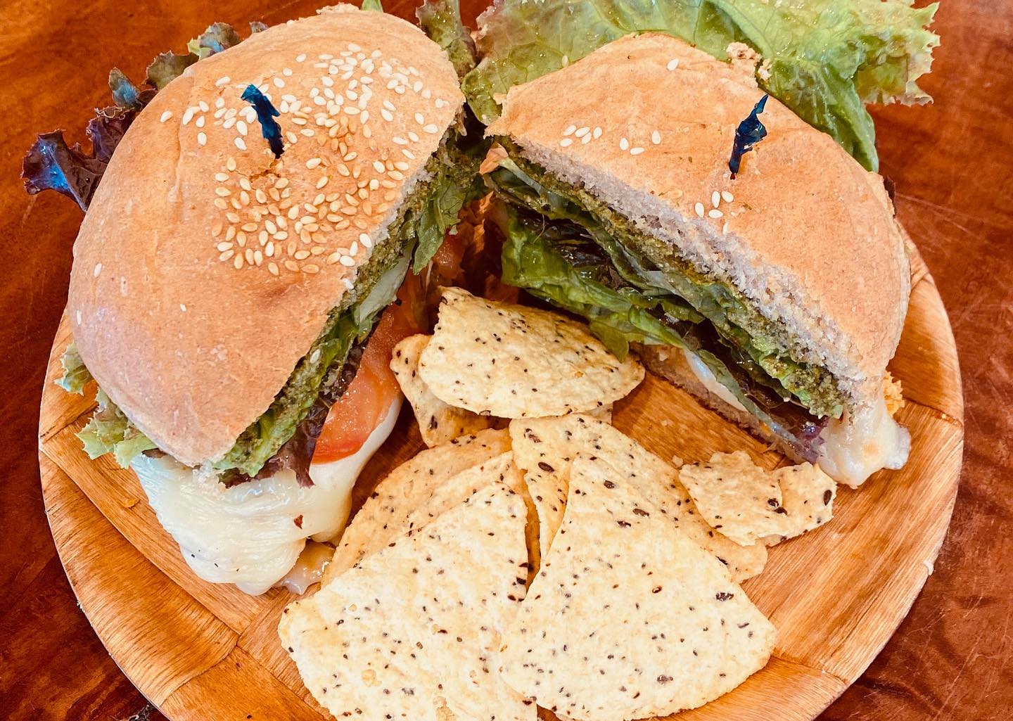 Sweet Cane Cafe, Hilo restaurants, restaurants in Hilo, plant based restaurants in Hilo, vegetarian restaurants in Hilo, vegan restaurants in Hilo, Hilo food, where to eat in Hilo, vegan in Hilo, vegetarian in Hilo