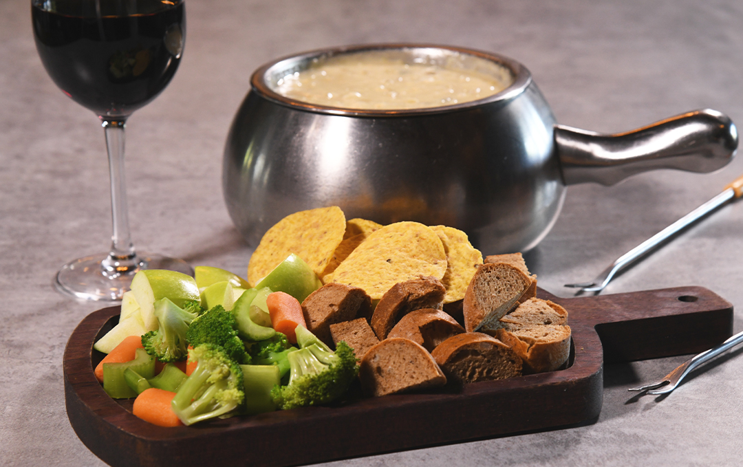 The Melting Pot Buffalo, restaurants in Buffalo, Buffalo restaurants, plant based restaurants in Buffalo, vegetarian restaurants in Buffalo, vegan restaurants in Buffalo, Buffalo food, where to eat in Buffalo, vegan in Buffalo, vegetarian in Buffalo, restaurants in Buffalo, restaurants in Buffalo, where to eat in Buffalo, where to eat Buffalo