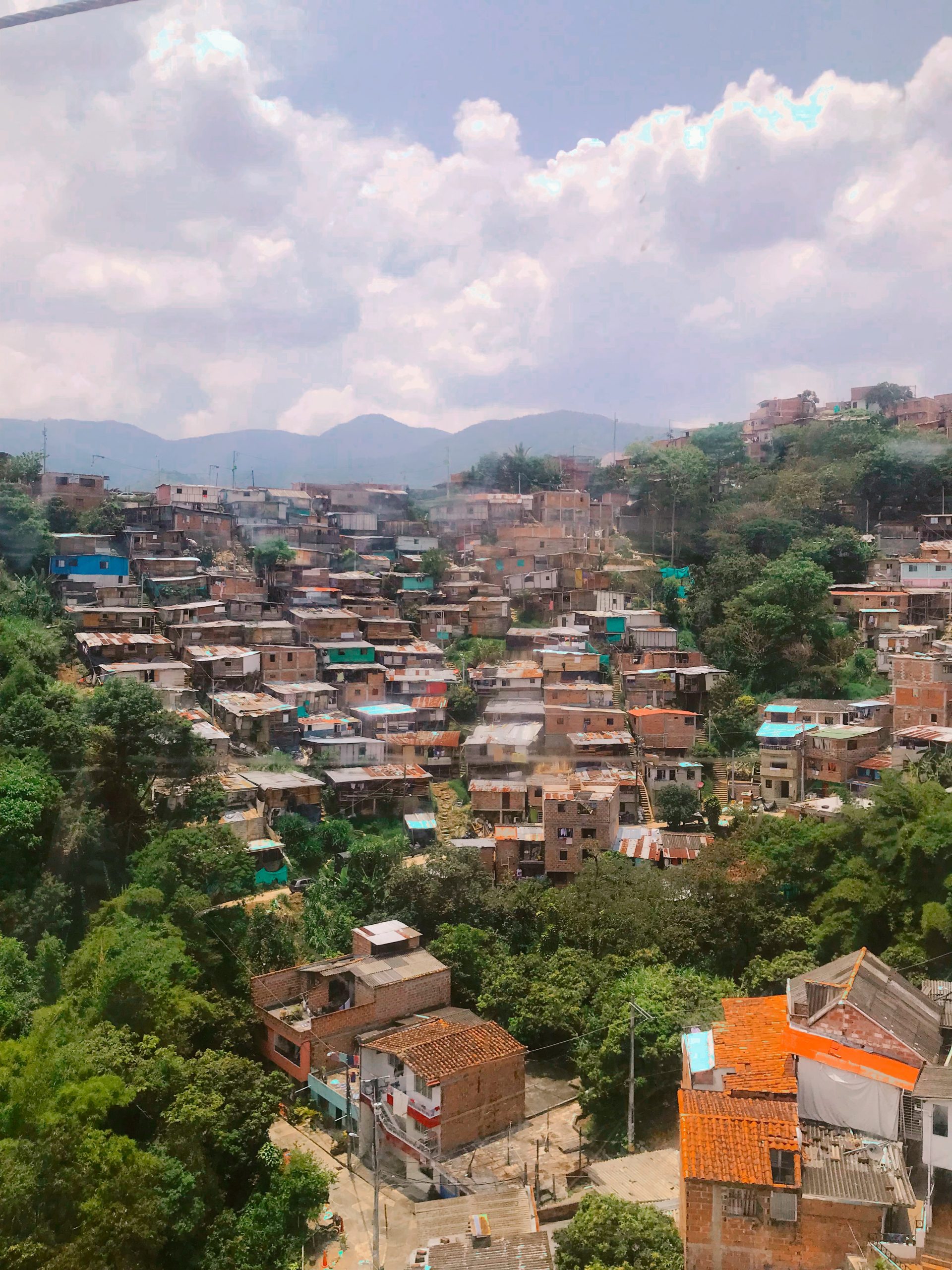 medellin airport to city, How To Get From Medellin Airport to City Center - All Possible Ways, Jose Maria Cordova airport, How To Get From Medellin Airport To El Poblado - All Possible Ways, cheapest way from Medellin airport to El Poblado, cheapest way from Medellin to Poblado, Medellin airport to El Poblado, bus Medellin to El Poblado, Civica Eventual Medellin metro cable, metro map medellin, metro fare medellin, metro opening schedule in Medellin, Combuses Medellin airport to Poblado