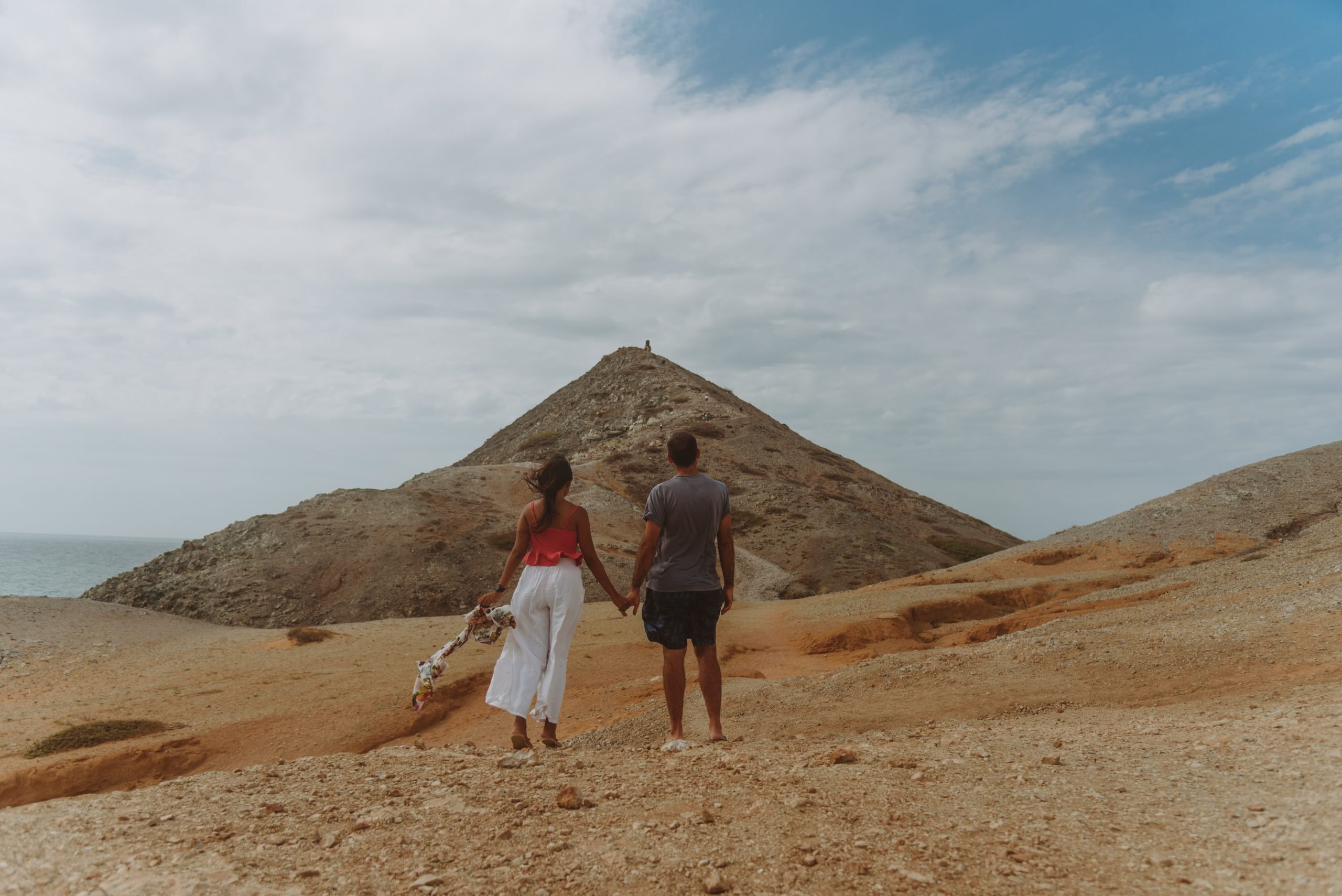 How To Get From Santa Marta to Cabo de la Vela - All Possible Ways, cheapest way from Santa Marta to Cabo de la Vela, cheapest way from Santa Marta to Cabo de la Vela, Santa Marta to Cabo de la Vela, bus Santa Marta to Cabo de la Vela, Santa Marta to Cabo de la Vela Guajira, Santa Marta to La Guajira, Cabo de la vela where to stay, cabo de la vela where to eat, La Guajira tips, things to know before visiting la guajira, tours in cabo de la vela