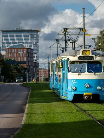 How To Get From Gothenburg Airport To City Center - All Possible Ways, cheapest way from Gothenburg airport to Downtown, cheapest way from Gothenburg airport to city, Gothenburg airport to city center, Gothenburg airport to Gothenburg, Gothenburg Flix Bus Airport, Flygbussarna Bus Gothenburg Airport to Gothenburg City Center