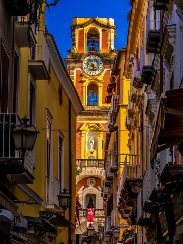 10 Worst Walkable Cities in Europe, 8 Worst Cities To Travel In Europe, How To Get From Naples Airport To City Center - All Possible Ways, cheapest way from Naples airport to Downtown, cheapest way from Naples airport to city, Naples airport to city center, Naples airport to Naples, Naples Bus Airport, bus from Naples airport to city center, shuttle bus from Naples airport to city center, Alibus Naples airport to city center