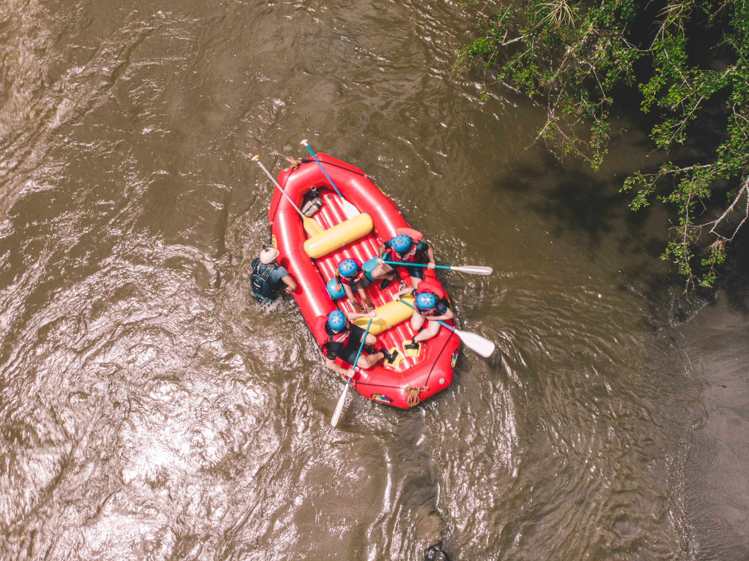 Rafting in San Gil, booking activities to din San Gil, things to do in san gil colombia, what to do in san gil, san gil colombia, adventure in san gil, prices activities in san gil, Macondo Hostel, Macondo Hostel in San Gil, where to stay in San Gil, San Gil hostel, 