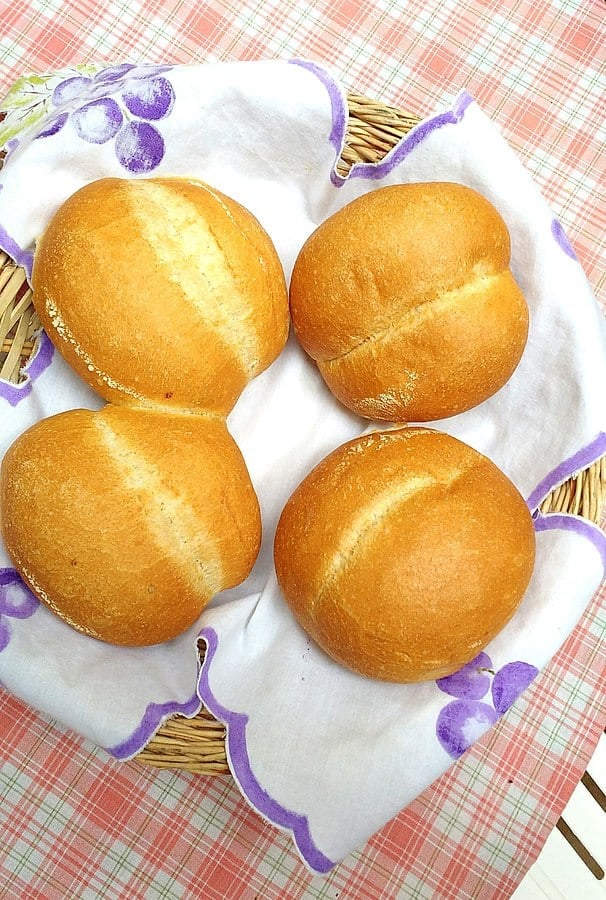 Pan Frances, breakfast in Peru, peruvian breakfast, traditional peruvian breakfast, typical peruvian breakfast