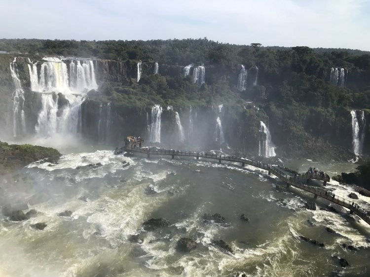 How To Get From Foz Do Iguacu To Iguazu Falls (Travel Guide) 9 How To Get From Foz do Iguacu To Iguazu Falls, How to get to Iguazu Falls from Foz de Iguacu, foz do Iguacu to iguazu falls, iguazu falls , iguazu falls entrance fee, iguazu falls opening hours, bus from foz iguacu to iguazu falls, cheapest way from foz de iguacu to iguazu falls, taxi from Foz do Iguacu to Iguazu Falls, Uber from Foz do Iguacu to Iguazu Falls,