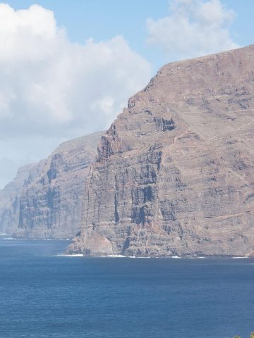 How To Get From South Tenerife Airport To Los Gigantes - All Possible Ways, cheapest way from Tenerife airport to Los Gigantes, Tenerife airport to Los Gigantes, Tenerife airport to Los Gigantes, Tenerife airport to Los Gigantes, Tenerife Bus Airport, bus from Tenerife airport to Los Gigantes, taxi Tenerife airport to Los Gigantes, Uber Tenerife airport to Los Gigantes, Tenerife airport to Los Gigantes by bus, Tenerife airport to Los Gigantes, Tenerife to Los Gigantes, Titsa bus fare Tenerife airport to Los Gigantes, Tenerife airport to Los Gigantes