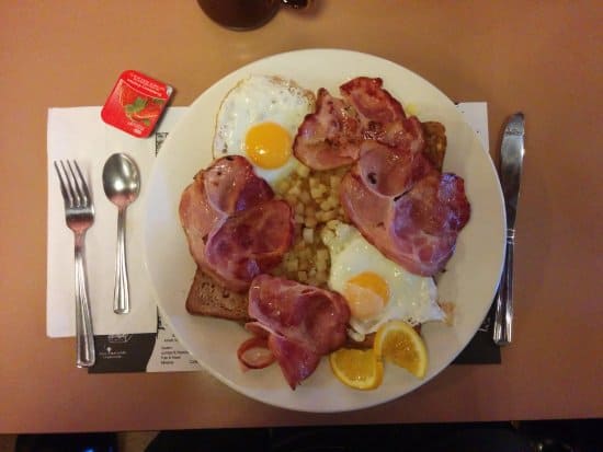 Traditional Canadian Breakfast -  - Yukon Bacon, Canadian Breakfast: 10 Traditional Breakfast in Canada You Should Try