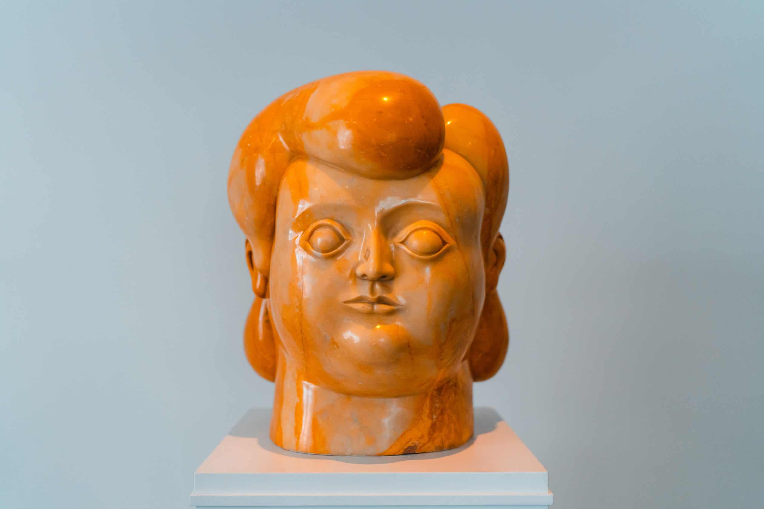 Museum of Antioquia - Medellin vs Bogota, Bogota vs Medellin 