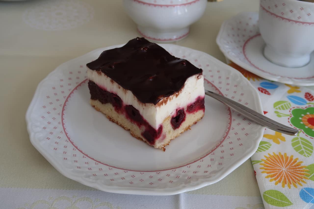Donauwelle - German Desserts, Desserts in Germany