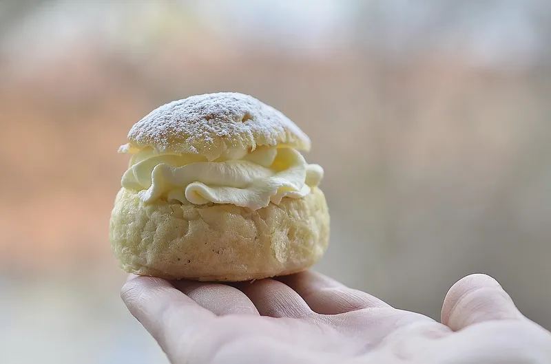 Windbeutel - Desserts in Germany 