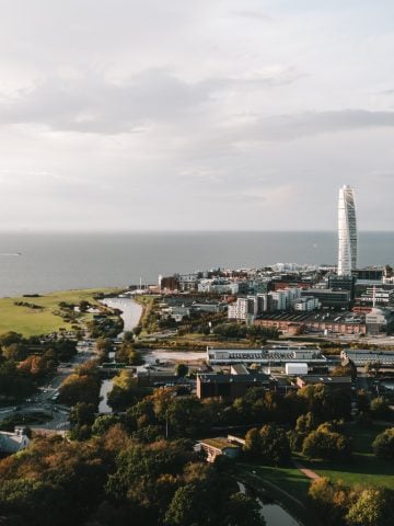 How To Get From Malmo Airport To City Center - All Possible Ways, cheapest way from Malmo airport to Malmo, cheapest way from Malmo airport to city CENTER, Malmo airport to downtown, Malmo airport to city center, Malmo airport to Bodo downtown, Malmo Bus Airport, bus from Malmo airport to city center, taxi Malmo airport to city center, Malmo airport to Malmo city center, bus from Malmo airport to Malmo downtown, shuttle bus Malmo airport to city center, Malmo Bus Airport, Malmo airport to downtown