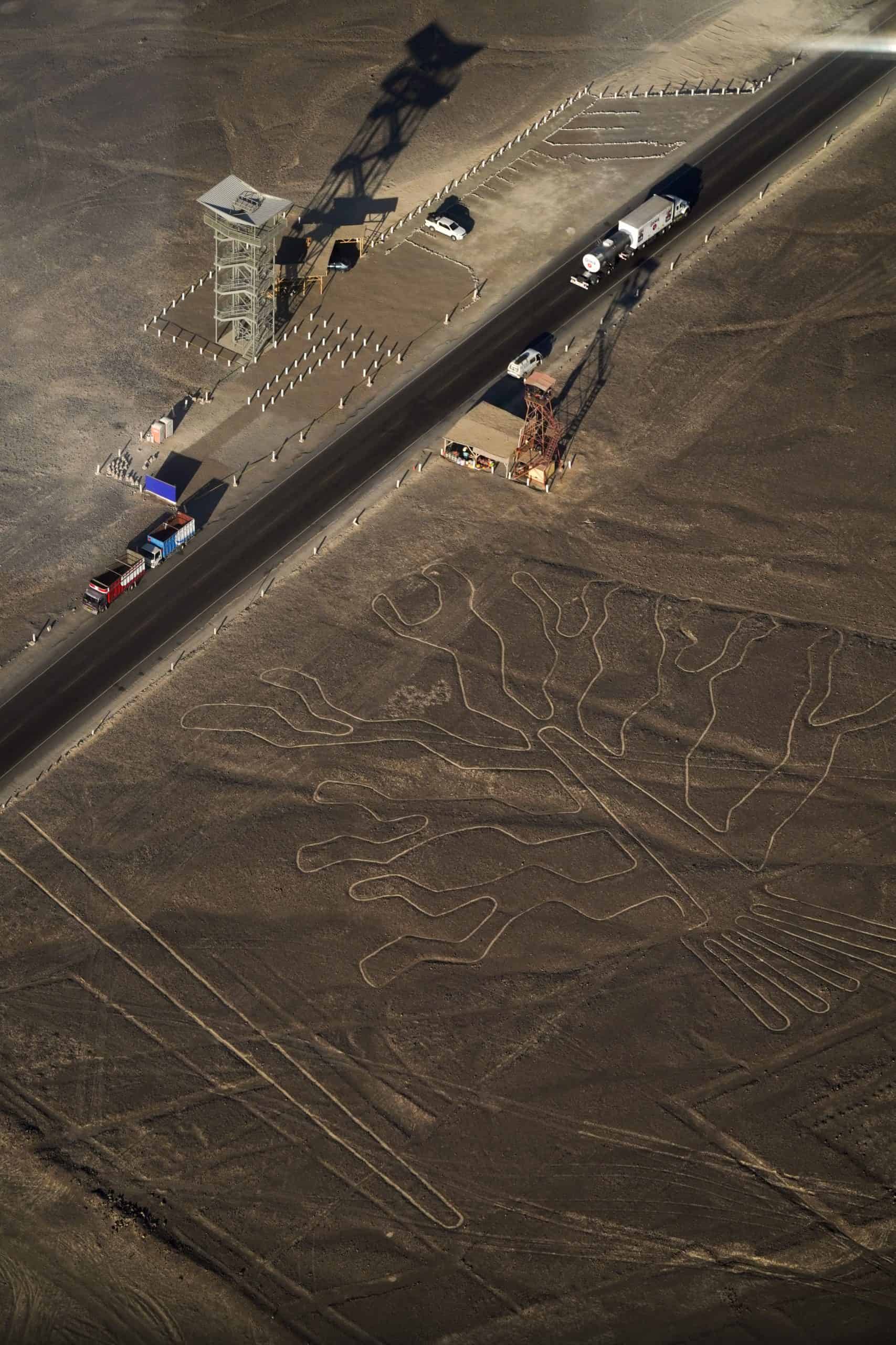 Nazca Lines - Lima vs Cusco