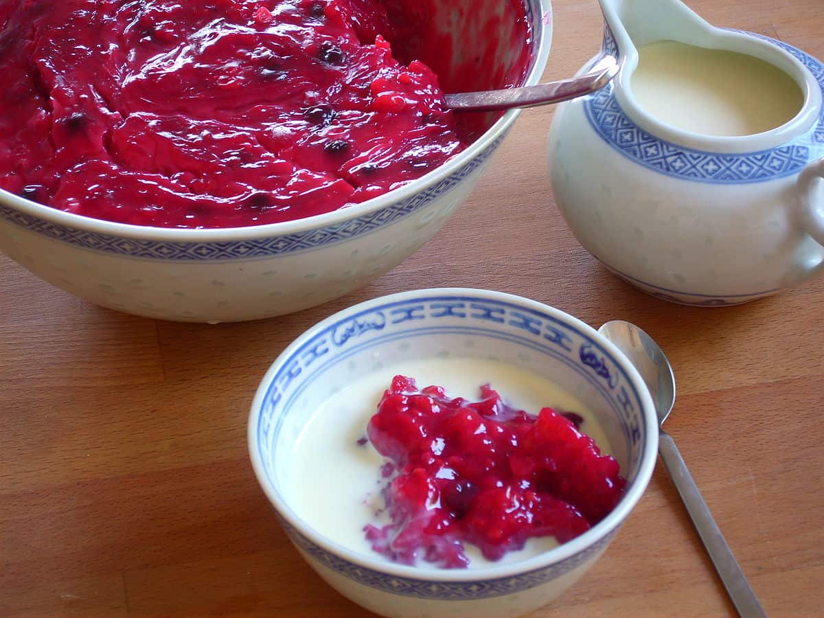 Rødgrød, rote Grütze, or rode Grütt - German Desserts