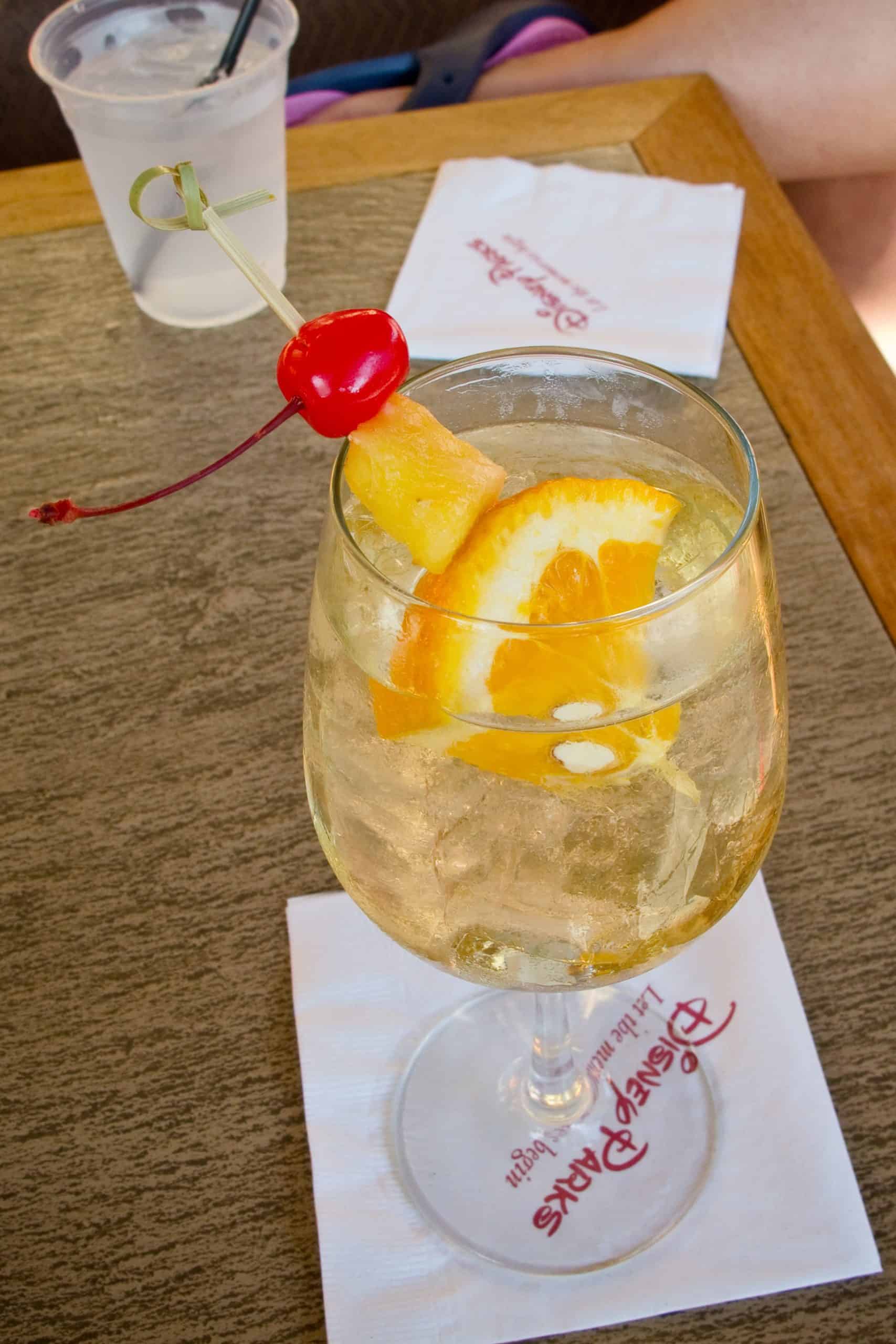 Aruba drinks, drinks in Aruba, cocktails in Aruba, non alcoholic drinks in Aruba, Aruban drinks