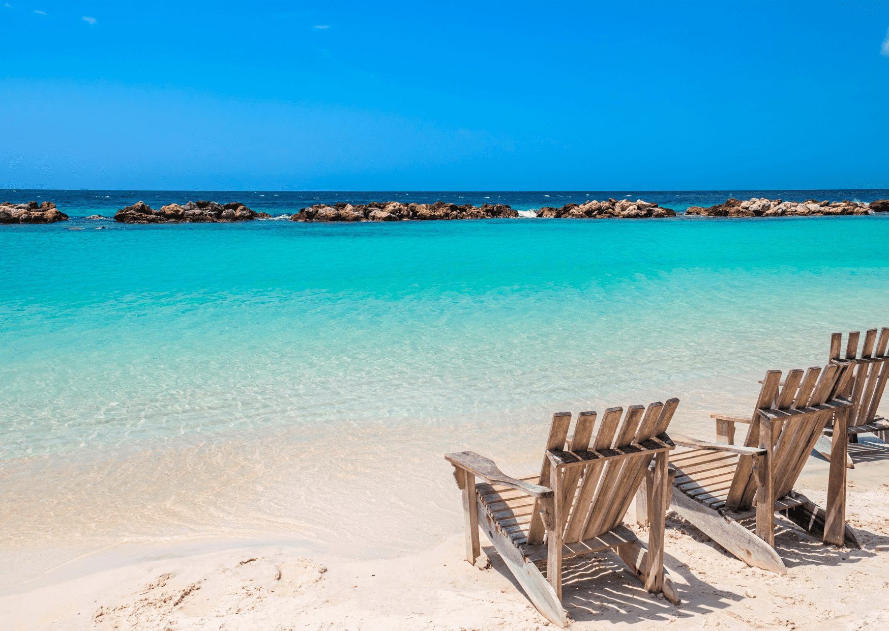 Mambo Beach Curacao - Aruba vs Curacao