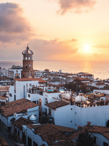 Puerto Vallarta, Puerto Vallarta vs Playa del Carmen, Playa del Carmen vs Puerto Vallarta