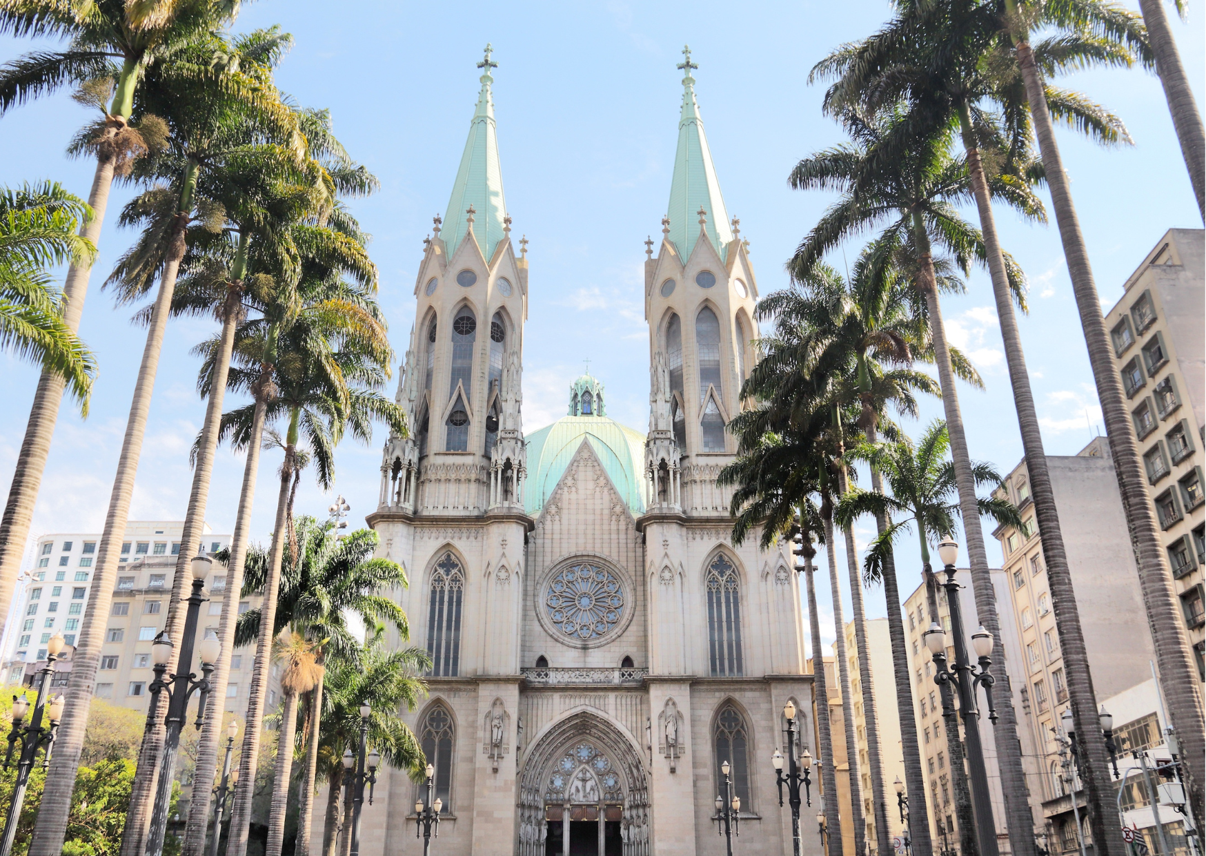 Sao Paulo Metropolitan Cathedral - Gamintraveler, Sao Paulo vs Rio de Janeiro - Which is Better?