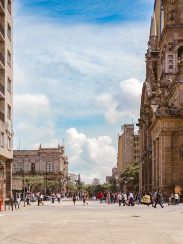 How To Get From Mazatlan to Guadalajara By Bus - All Possible Ways, cheapest way from Mazatlan to Guadalajara, Mazatlan to Guadalajara, primera plus bus from Mazatlan to Guadalajara, FUTURA bus from Mazatlan to Guadalajara, elite bus from Mazatlan to Guadalajara, ado bus from Mazatlan to Guadalajara, shared van from Mazatlan to Guadalajara, Colectivo from Mazatlan to Guadalajara, Uber from Mazatlan to Guadalajara, taxi from Mazatlan to Guadalajara, Mazatlan to Guadalajara by plane