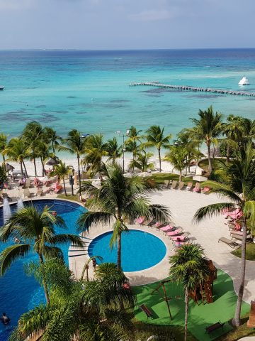 How To Get From Palenque to Cancun By Bus - All Possible Ways, cheapest way from Palenque to Cancun, Palenque to Cancun, ado bus from Palenque to Cancun, occ bus from Palenque to Cancun, AU autobuses unidos from Palenque to Cancun, shared van from Palenque to Cancun, Colectivo from Palenque to Cancun, Uber from Palenque to Cancun, taxi from Palenque to Cancun