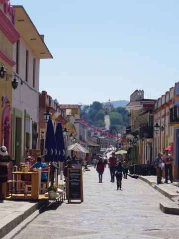 How To Get From Palenque To San Cristobal de las Casas By Bus - All Possible Ways, cheapest way from Palenque to San Cristobal de las Casas, Palenque to San Cristobal, Palenque to San Cristobal de las Casas, ado bus from Palenque to San Cristobal de las Casas, occ bus from Palenque to San Cristobal de las Casas, AU autobuses unidos from Palenque to San Cristobal de las Casas, shared van from Palenque to San Cristobal de las Casas, Colectivo from Palenque to San Cristobal de las Casas, Uber from Palenque to San Cristobal de las Casas, taxi from Palenque to San Cristobal de las Casas