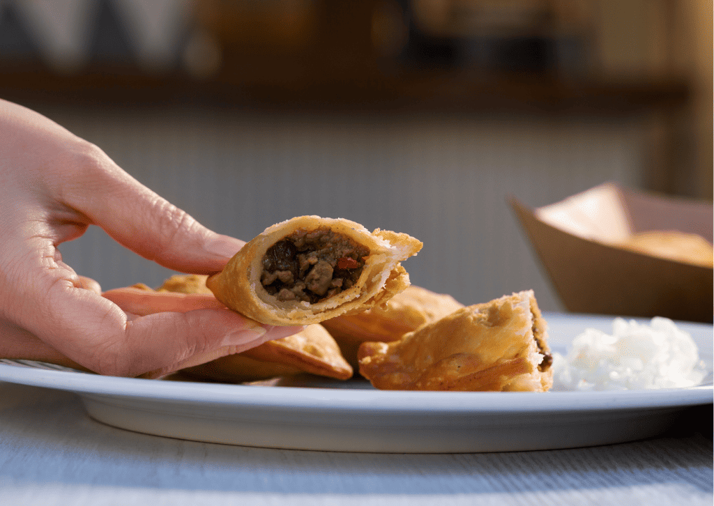 breakfast in Argentina, Argentinian Breakfast, Desayuno Argentina, traditional breakfast in Argentina, Argentinian breakfast foods, Traditional breakfast foods in Argentina 