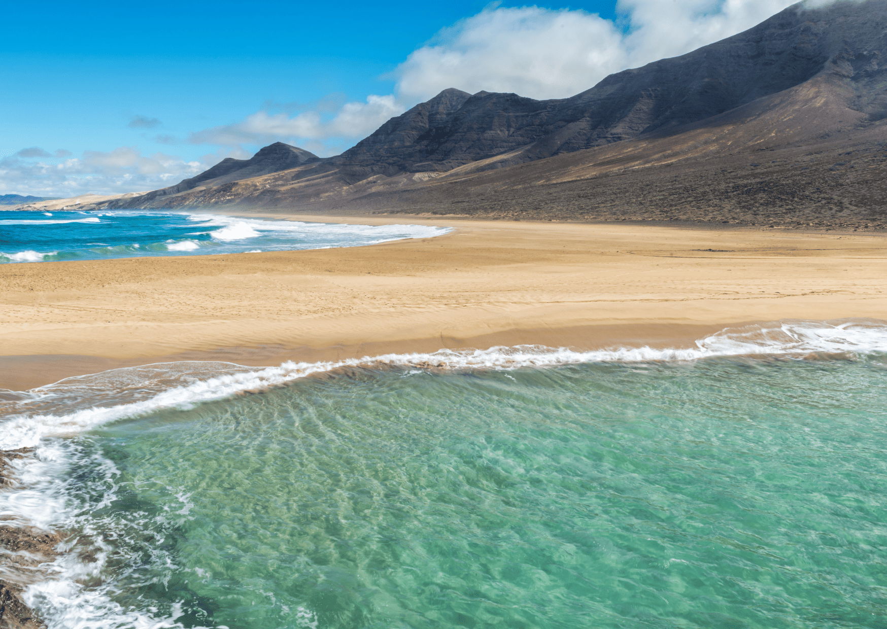 Madeira vs Canary Islands: Which is the Better Vacation, Canary Islands vs Madeira