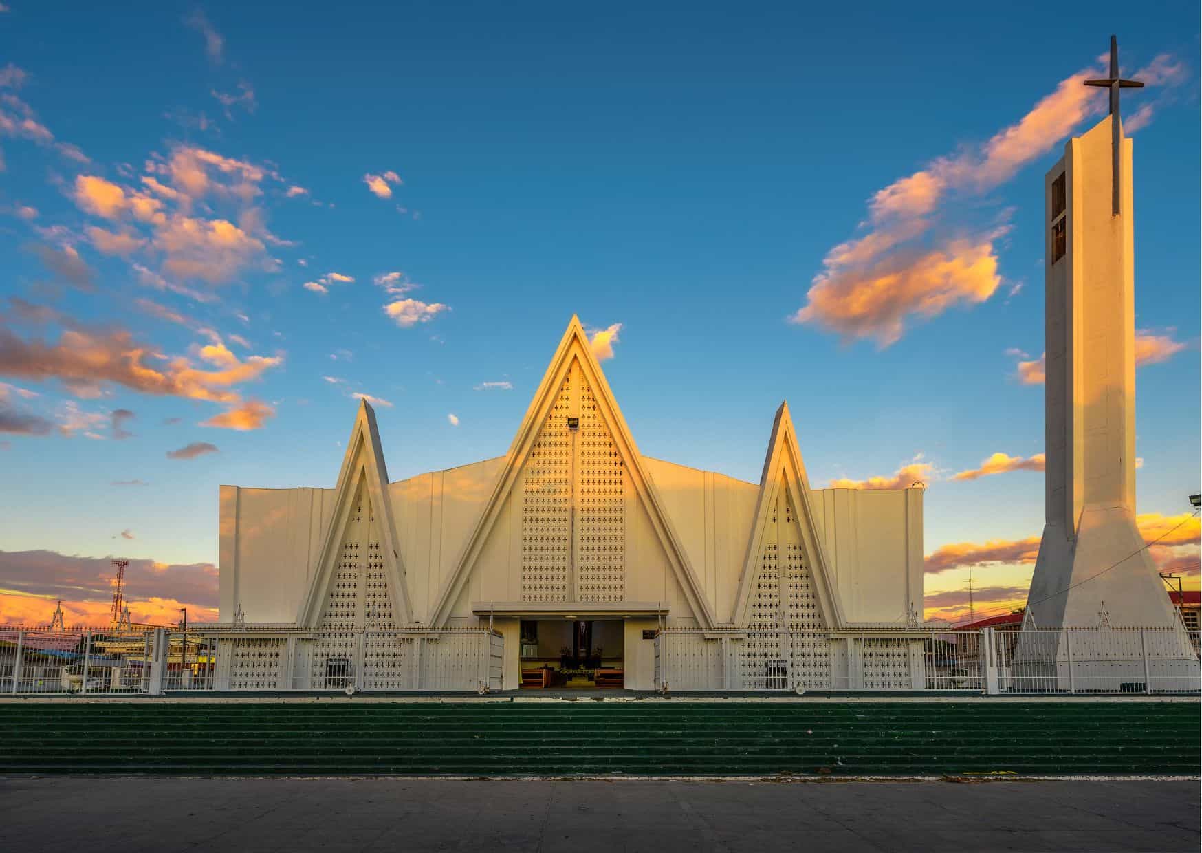 How To Get From Montezuma to Liberia Airport Best Way – All Possible Ways, Montezuma to Liberia Airport, Montezuma to Liberia, Montezuma to Liberia Airport transfer, cheapest way from Montezuma to Liberia Airport, bus from Montezuma to Liberia Airport, from Montezuma to Liberia Airport by bus, best way from Montezuma to Liberia Airport, taxi from Montezuma to Liberia Airport, private transfer from Montezuma to Liberia Airport, Shared Van from Montezuma to Liberia Airport, rent a car in Montezuma, uber from Montezuma to Liberia Airport